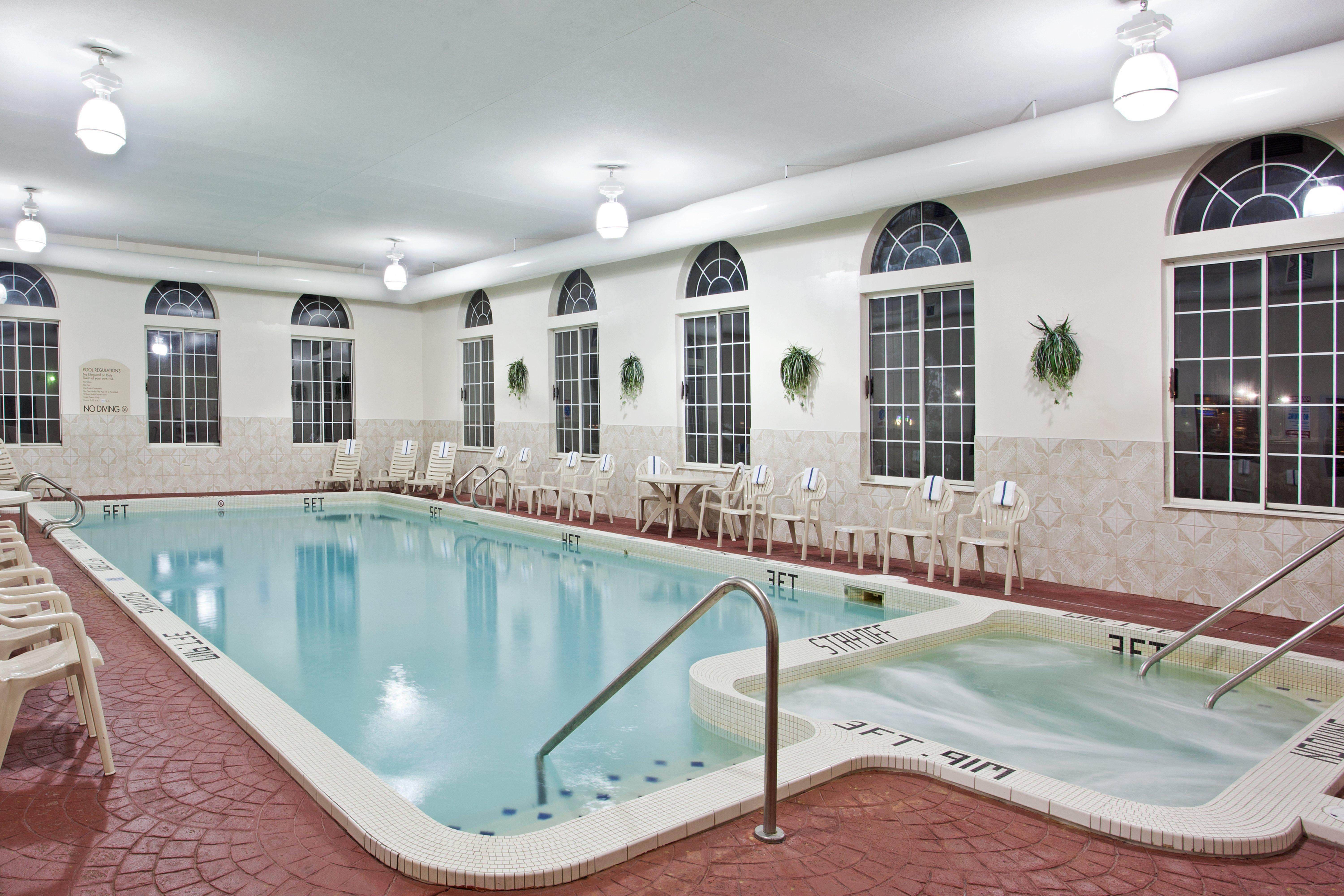 Holiday Inn Express Birch Run-Frankenmuth Area By Ihg Екстериор снимка