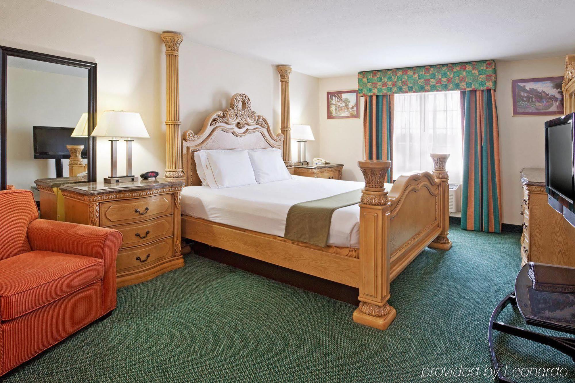 Holiday Inn Express Birch Run-Frankenmuth Area By Ihg Екстериор снимка