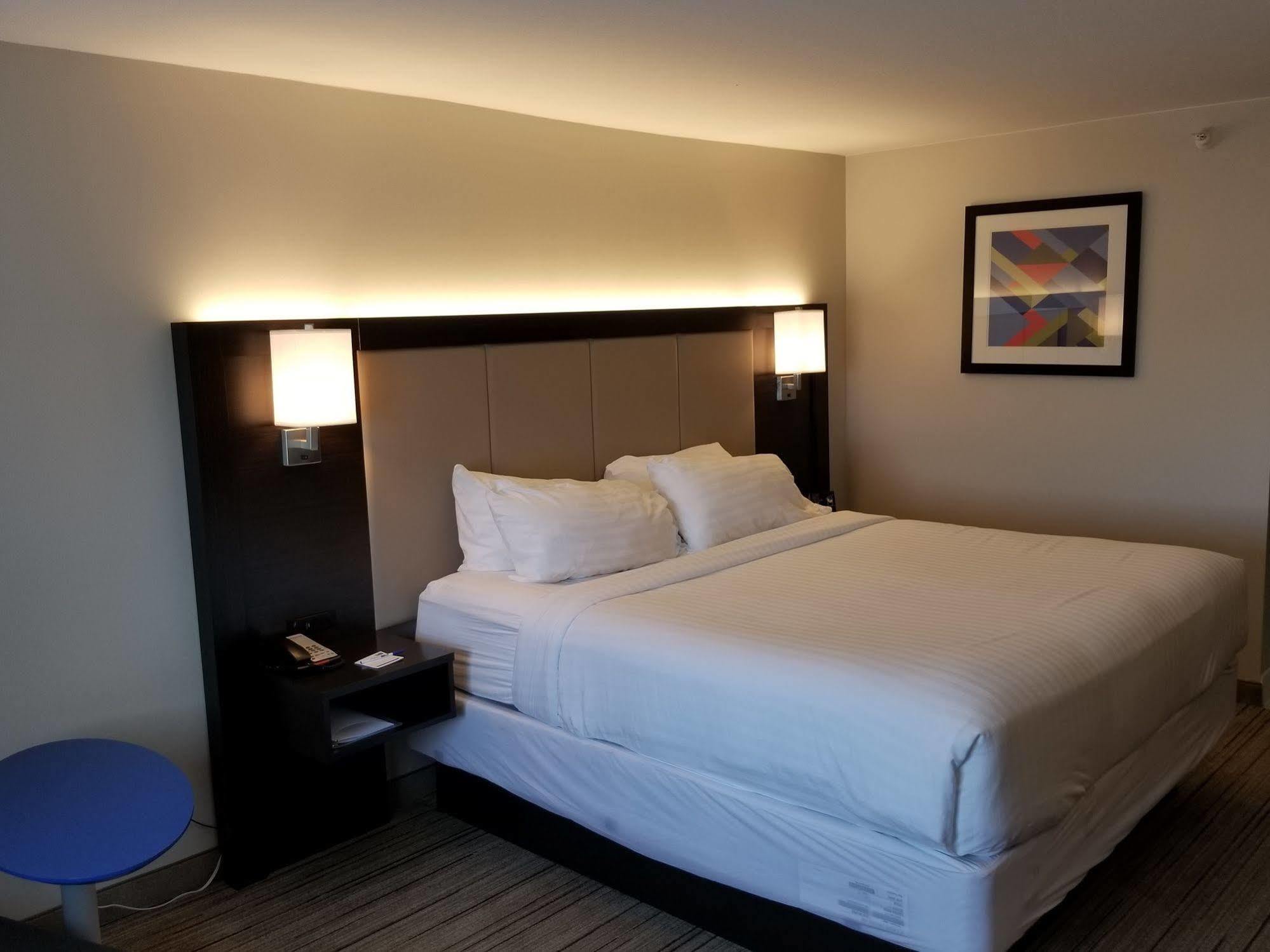 Holiday Inn Express Birch Run-Frankenmuth Area By Ihg Екстериор снимка